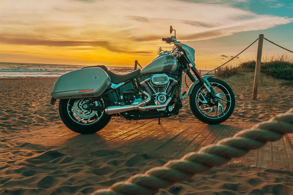 Harley Davidson Softail with Black Duck Tech Fighter exhaust, CE approved and lifetime warranty