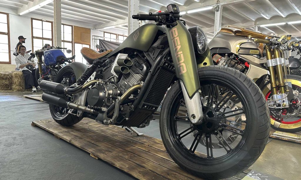 La primera Benda customizada del mundo, esta es la primera customización de esta nueva marca custom premuim.
