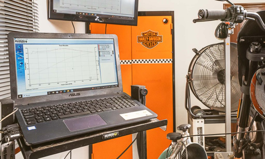 Mediciones en banco de potencia Harley Davidson