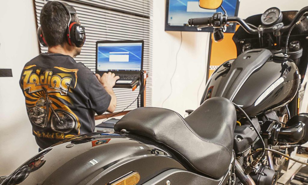 Reprogramando Harley despues de cambiar escape